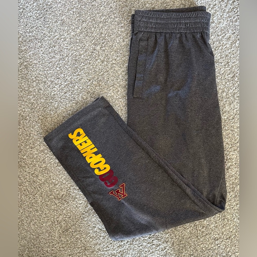 Men Minnesota Gophers Sweatpants-Size L